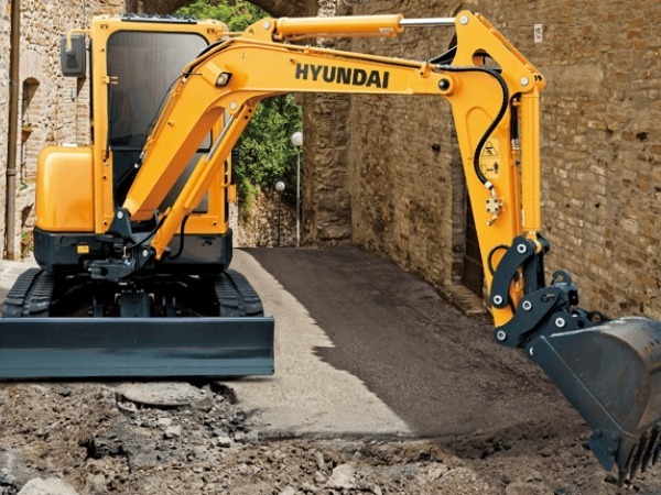 Hyundai R35Z-9A gầu 0.11m3